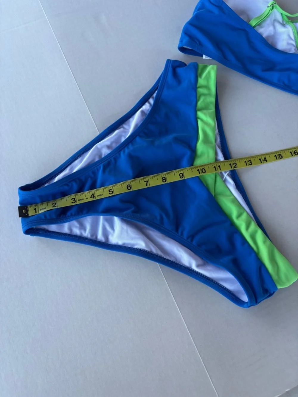 Cupshe Colorblock Triangle Bikini Set Medium V Waist Bottoms Blue Green NWT